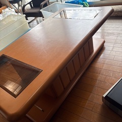 センターテーブル。市川市幸。本日日中のみ！早い物勝ち！の画像