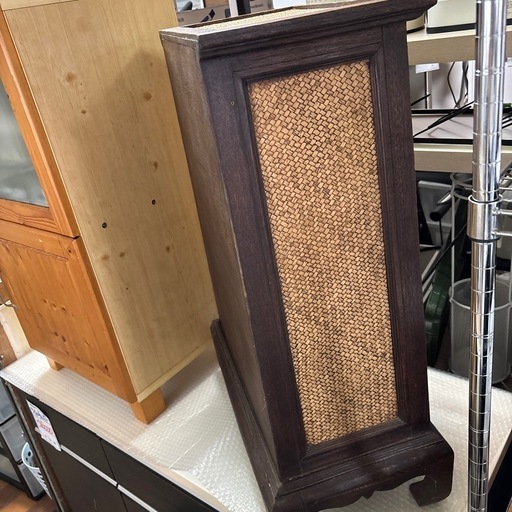 ラタンアジアン家具　キャビネット