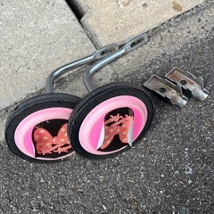 自転車 子供 幼児 補助輪付き  キッズ自転車 ミニー １６インチ　の画像