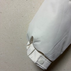 【SHEIN】ホワイト　ファー付きダウン　アイボリー　ベージュ　白色　Mサイズ　コートの画像