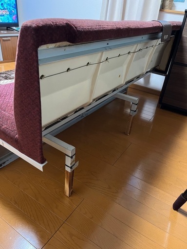 列車の座席(ロングシート)