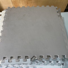 ジョイントマット　24枚　中古　クッションマットの画像