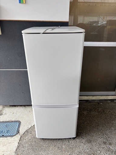 決まりました【美品】冷蔵庫2023年製146L三菱