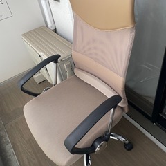 オフイスチェアの画像