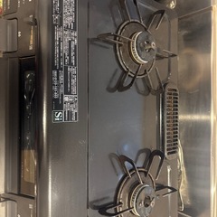 カズテーブルの画像