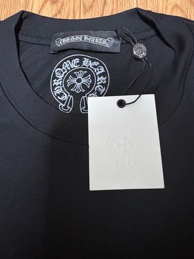 クロムハーツTシャツ