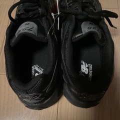 新品ニューバランス　ブラック　725   26cmの画像