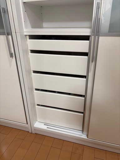 モリタインテリア　カップボード　食器棚