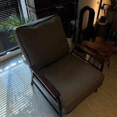 一人用ソファ リラックスチェア ポケット付き 美品の画像