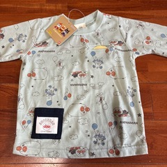 【新品未使用タグ付き】  ☆半額☆アンパンマン長袖Tシャツ３枚セットの画像