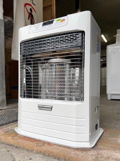 札幌市内配送可 燃焼確認済み 美品 23年製 トヨトミ 人感センサー付きFF式石油ストーブ FR-SS36N 輻射式
