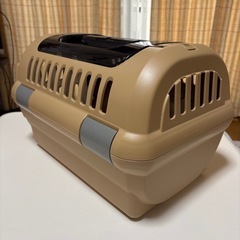 ペットキャリーの画像