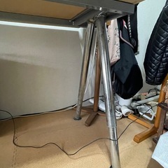 【定価3万円が0円 】IKEA木製ミーティングテーブル（GALANT 18222）の画像