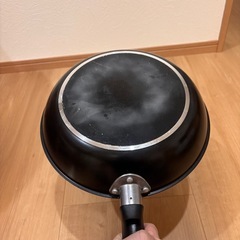 28cm 大きめフライパン（数回使用のみ）の画像