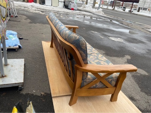 KARIMOKU　カリモク家具　3人掛け　ソファ　家具　3人用　昭和　レトロ　花柄　布地　W1770×D700×H700  中古　③