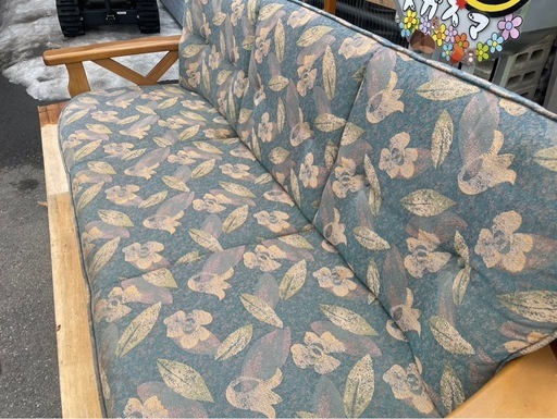 KARIMOKU　カリモク家具　3人掛け　ソファ　家具　3人用　昭和　レトロ　花柄　布地　W1770×D700×H700  中古　③