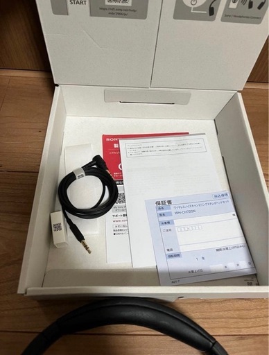 SONY ワイヤレスノイズキャンセリングヘッドホン WH-CH720N