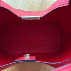 レザートートバッグ　レッド　赤の画像