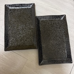 食器 （大皿、茶碗×2、小皿×2、中皿×2）の画像