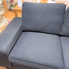 IKEA ソファー KIVIK 3人掛け ダークグレーの画像