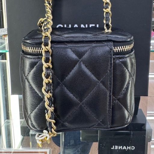☆ドリーム荒牧店☆CHANEL シャネル ラムスキン ミニバニティ･チェーンショルダーバッグ ☆ドリーム荒牧店☆CHANEL シャネル ラムスキン ミニバニティ