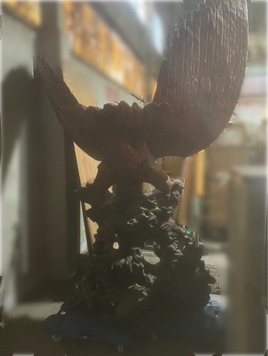 《お値段相談可能》鷹　鷲　鳥　置物　オブジェ　約220cm×180cm
