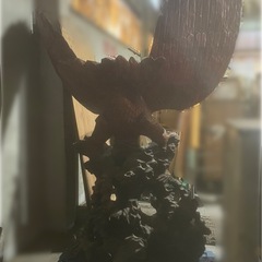 《お値段相談可能》鷹　鷲　鳥　置物　オブジェ　約220cm×180cmの画像