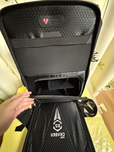 VSGO 黒鷹 20L カメラバックパック