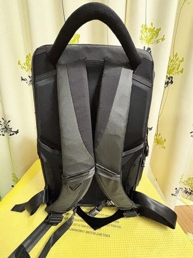 VSGO 黒鷹 20L カメラバックパック