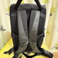 VSGO 黒鷹 20L カメラバックパックの画像
