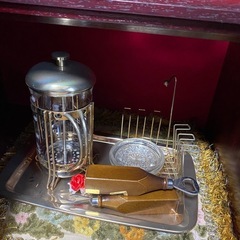 ガラスケースの中身すべての画像