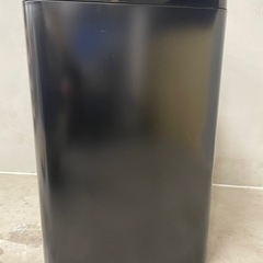 洗濯機　　ブラック　5.5kg 2023年　9.900
円 の画像