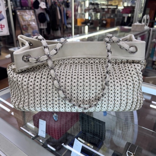 ☆ドリーム荒牧店☆CHANEL シャネル チェーントートバッグ オフホワイト　