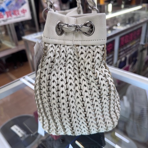 ☆ドリーム荒牧店☆CHANEL シャネル チェーントートバッグ オフホワイト　