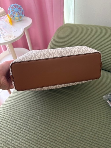 新品未使用マイケルコース