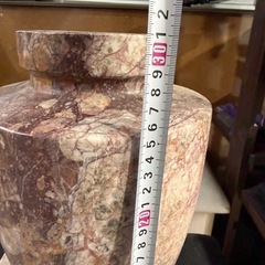 大理石花瓶の画像