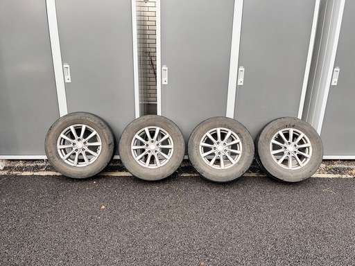 225 70R16 2018年　マツダCX5