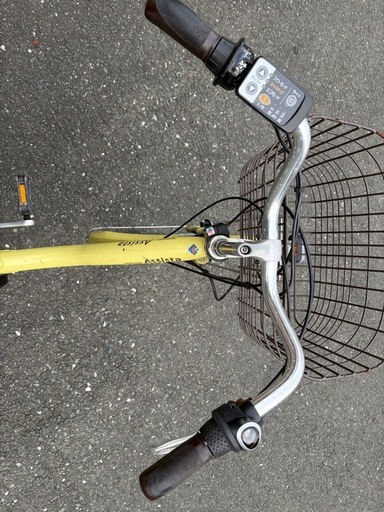 ブリヂストン電動アシスト自転車26インチ イエロー