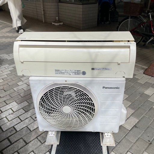 Panasonic エアコン 8畳用 CS-F255C 2015年製
