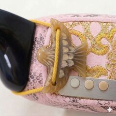 現品販売2.700円　沖縄三線専用　胴巻き留め２個セット(ティーガ留め)　重厚感がでます。の画像