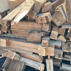 建築廃材の画像