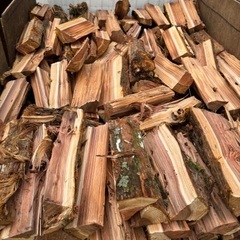 未乾燥、杉薪2台分価格、5000円まだありますの画像