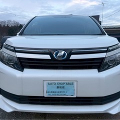 トヨタ ヴォクシーハイブリッド 7人乗り★総額67.8万円★車検付き♪機関良好 外観良好 純正ナビ フルセグTV バックカメラ ETC 左パワスラ カーセンサー全国最安値！早いもの勝ちです！の画像
