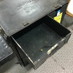 ジャングルジャングル貝塚店　フォールドデスク　ミリタリー　引き出し　机　4段　ローテーブル　カッコいい　オシャレ　インテリア　家具　中古　貝塚市　二色浜の画像