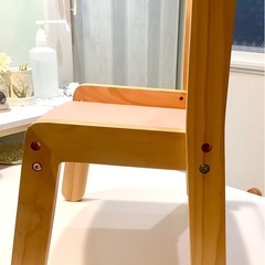 2脚あり⭐︎キッズチェア⭐︎ベビーチェア⭐︎norsta3 ナチュラル ロータイプ ローチェア 子供用椅子 木製 学習イス （コーラルピンク）の画像