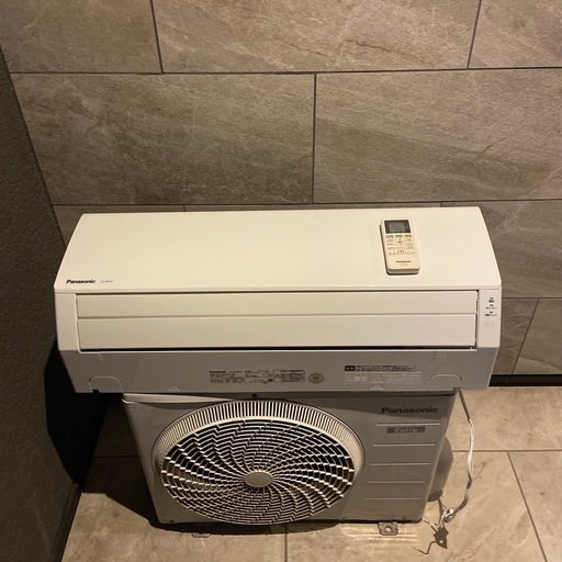 ジモティ最安値！エアコン　2.8kw 100v　10~12畳用 2.8kw Panasonic CS-287CFR エアコン