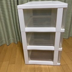 収納ケース（衣装ケース）の画像