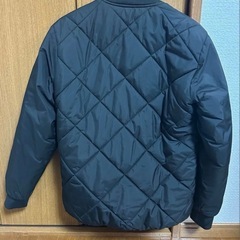 マイプロテイン　中綿　ジャケット　S   キルティングジャケット　ダウンジャケットの画像