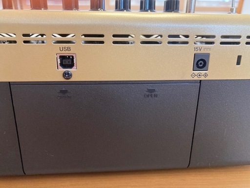 アコースティックギター用アンプ
YAMAHA THR5A  