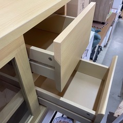 テレビ台 小型 木製 収納付き 引き出しあり ガラス扉あり 中古の画像